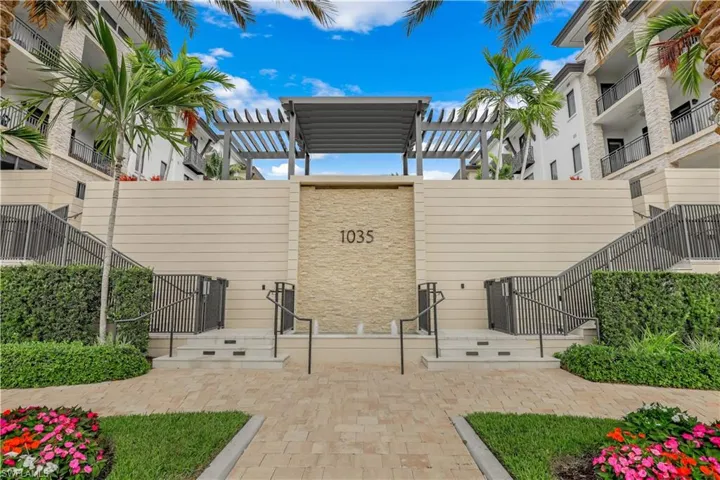 1035 3rd Ave S 215, Naples, Florida 34102