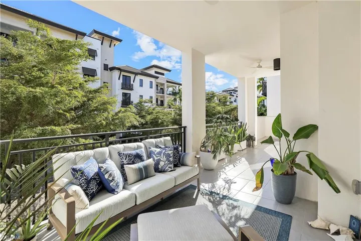 1035 3rd Ave S 215, Naples, Florida 34102