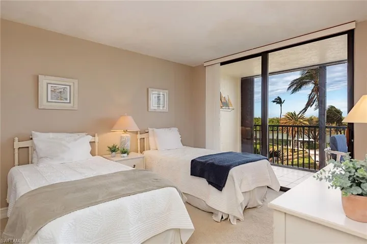 17 Bluebill Ave 203, Naples, Florida 34108