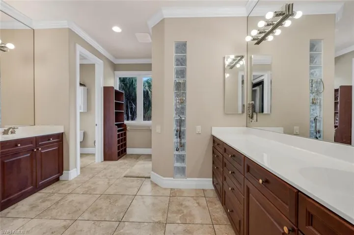240  17th SW ST, Naples, FL 34117