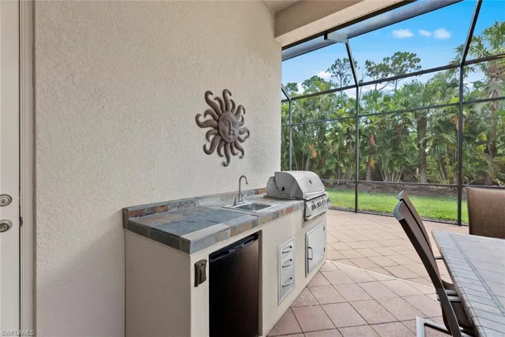 Outdoor kitchen