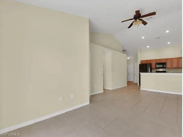 702 Se 6th Ter, Cape Coral, Florida 33990