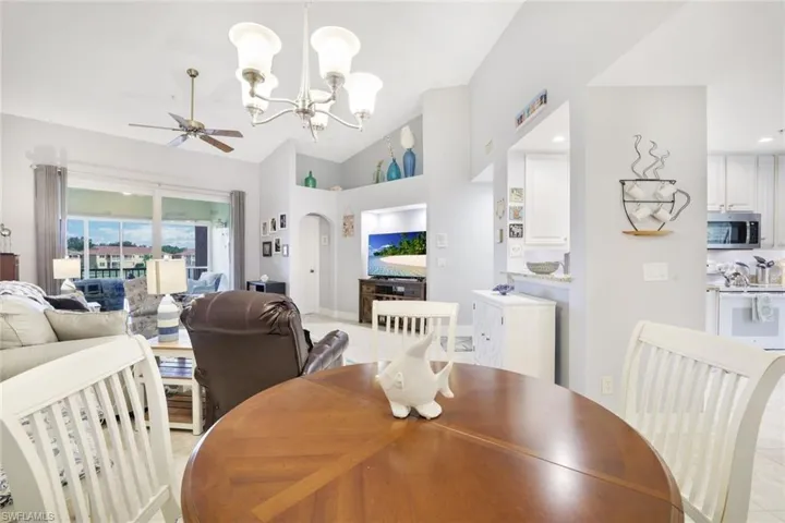 6770 Huntington Lakes Cir # 203, Naples Fl 34119