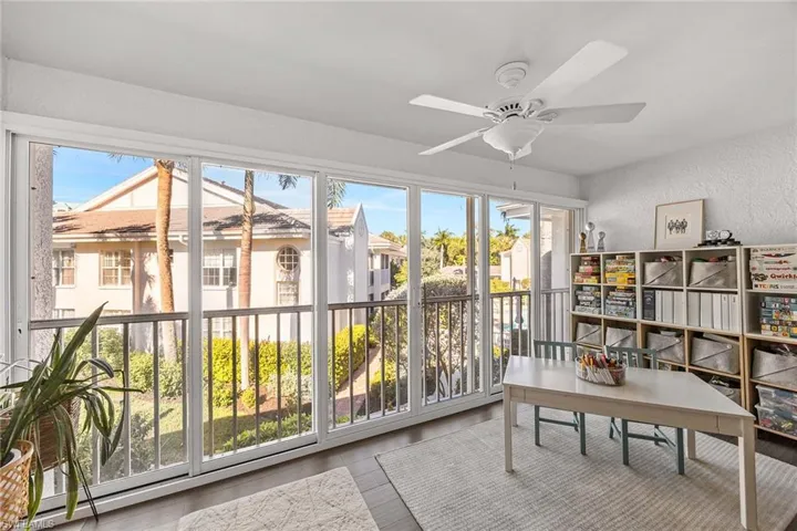 5633  Turtle Bay  DR, Naples, FL 34108