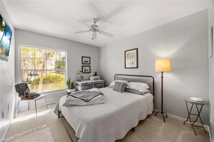 5633  Turtle Bay  DR, Naples, FL 34108