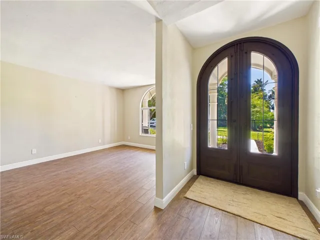6840 Hendry Creek Dr, Fort Myers, Florida 33908