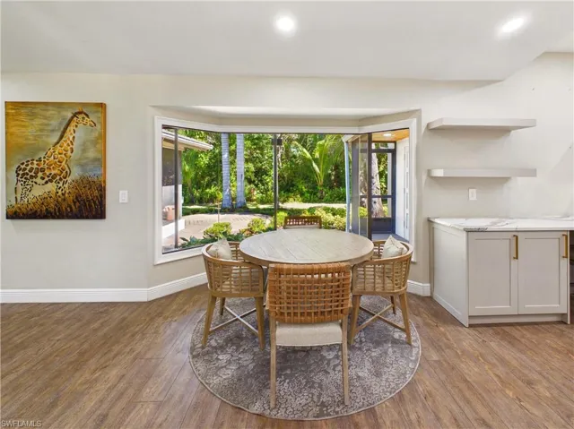 6840 Hendry Creek Dr, Fort Myers, Florida 33908