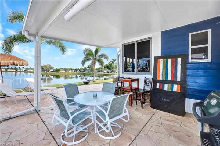 118  Mediterranean  WAY, NAPLES, FL 34104