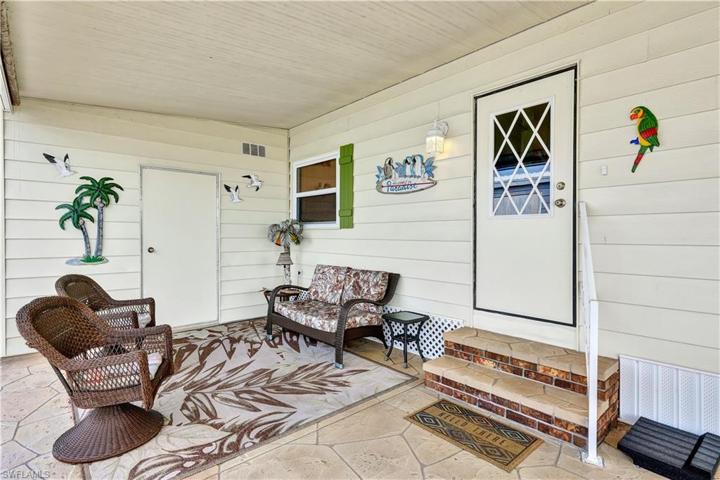 118  Mediterranean  WAY, NAPLES, FL 34104