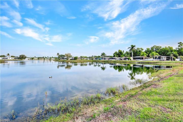 118  Mediterranean  WAY, NAPLES, FL 34104