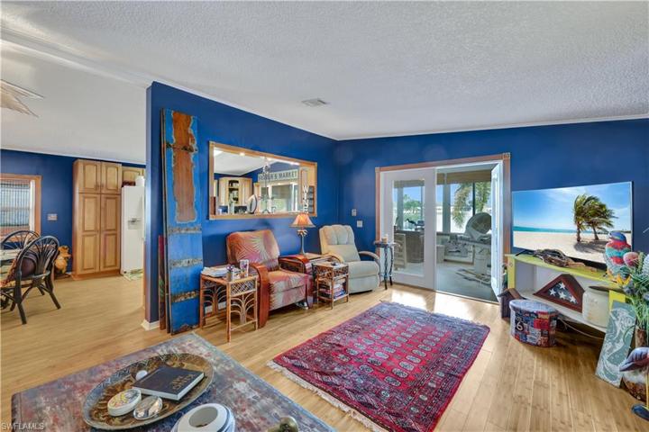 118  Mediterranean  WAY, NAPLES, FL 34104