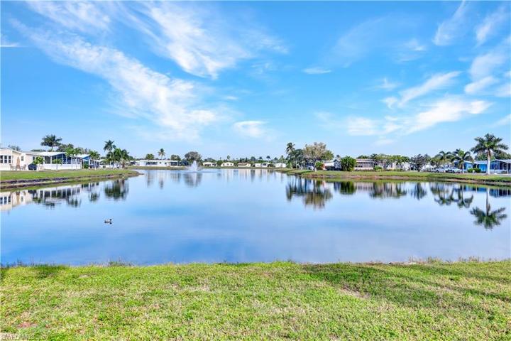 118  Mediterranean  WAY, NAPLES, FL 34104