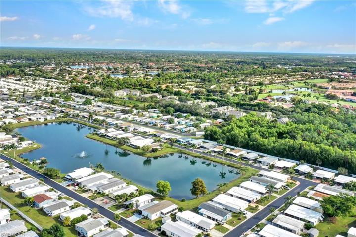 118  Mediterranean  WAY, NAPLES, FL 34104