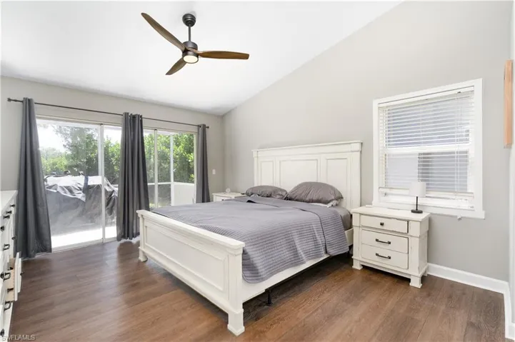 Spacious Primary bedroom with En-suite Bathroom. Comes with vinyl flooring. Direct access to patio using sliders for added privacy.