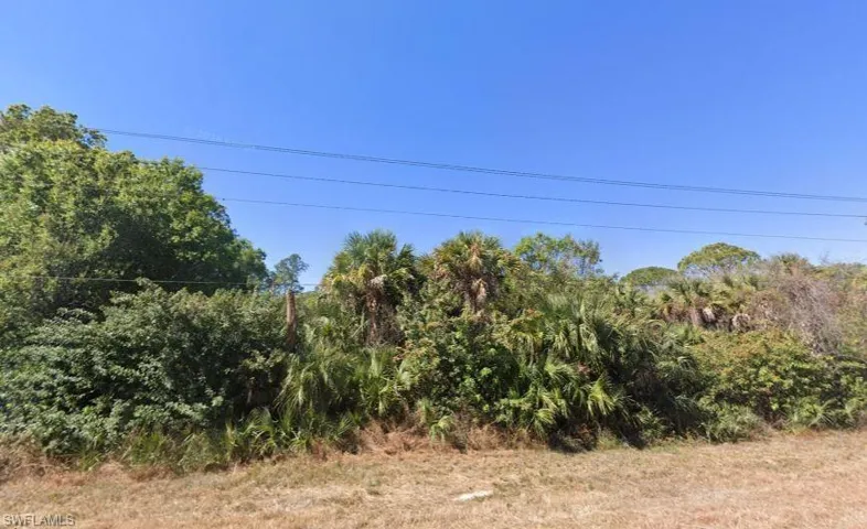 162 Mcarthur Blvd, Lehigh Acres, Florida 33974