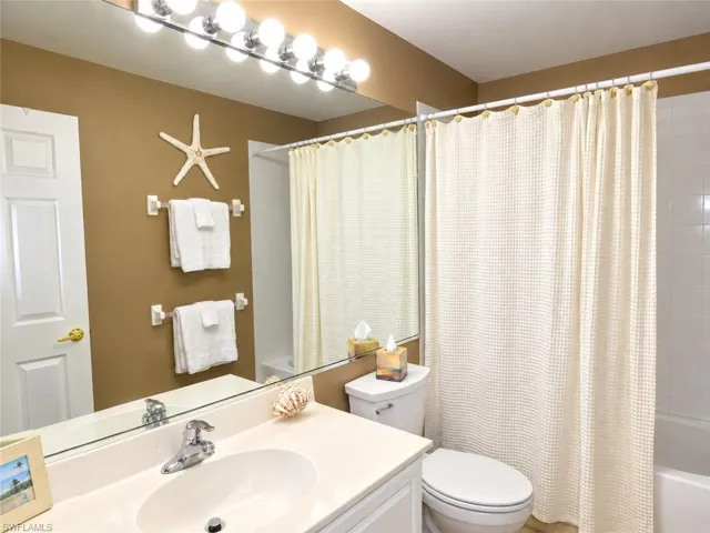 9223 Independence Way, Fort Myers, Florida 33913