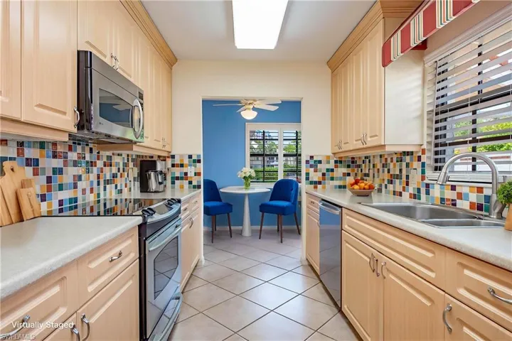 5914 Via Lugano # 2, Naples, Florida 34108