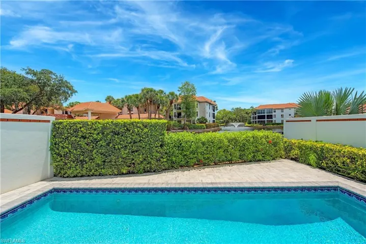 5914 Via Lugano # 2, Naples, Florida 34108