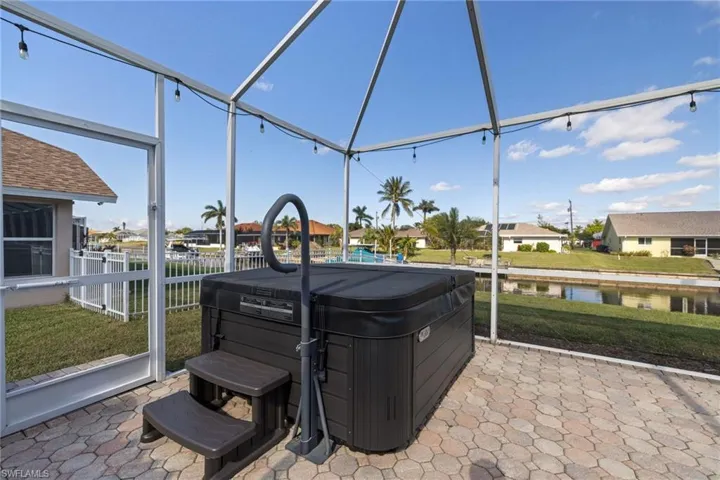 321 Se 31st St, Cape Coral, Florida 33904