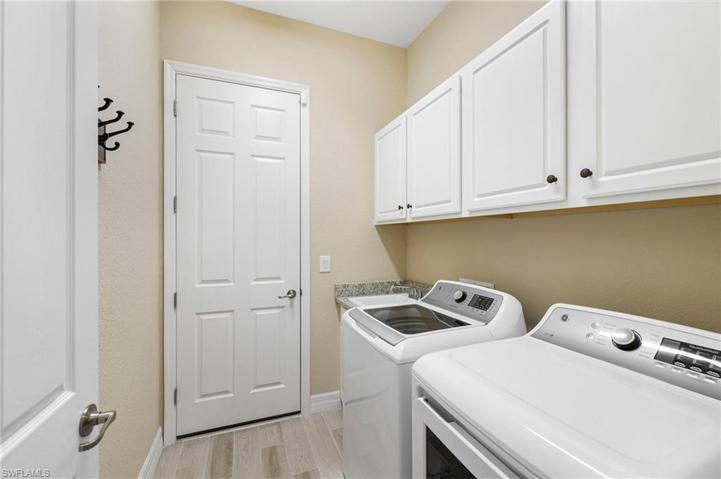Laundry Room with Tub