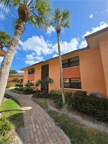 1532 Mainsail Dr, #12, Naples, FL 34114