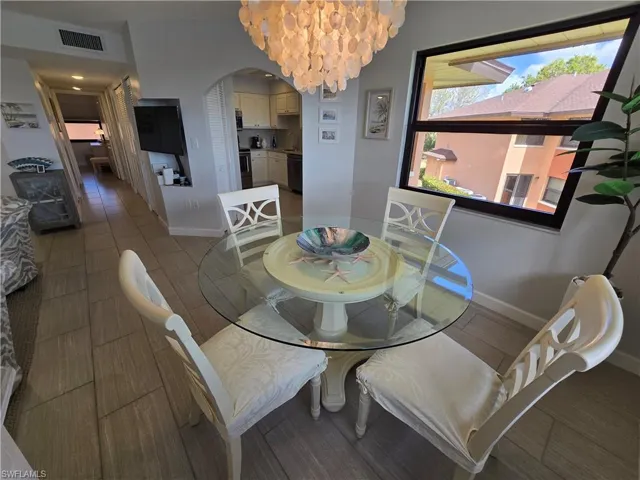 Darling Dining Room with Amazing Views!