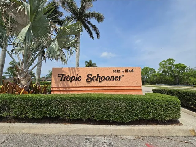 Tropic Schooner Community