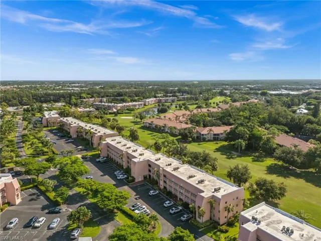 200 Turtle Lake Ct 205, Naples, Florida 34105