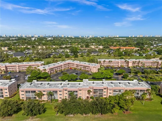 200 Turtle Lake Ct 205, Naples, Florida 34105