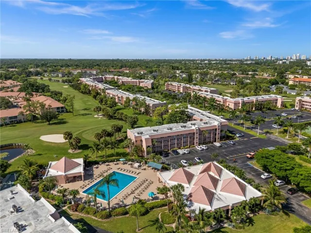 200 Turtle Lake Ct 205, Naples, Florida 34105