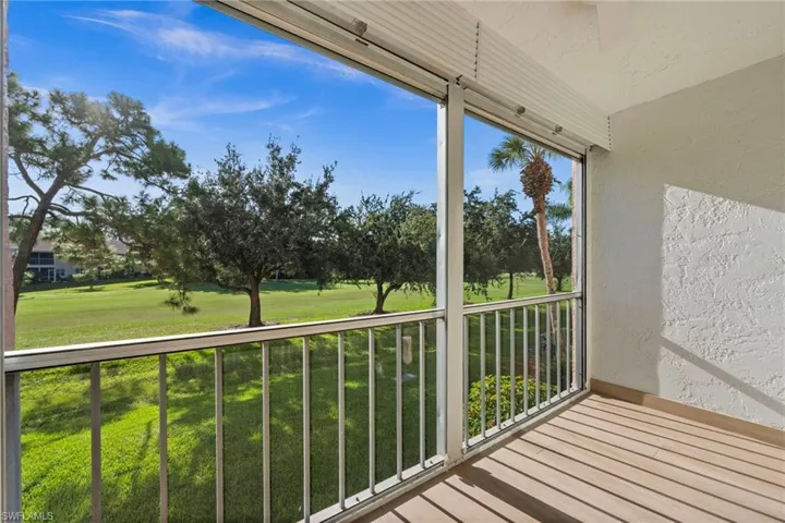 200 Turtle Lake Ct 205, Naples, Florida 34105