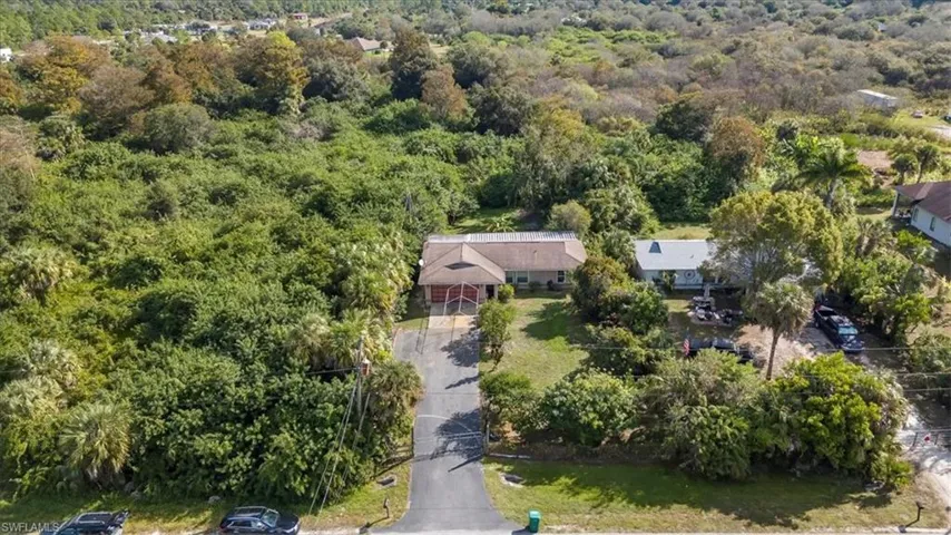 840  14th NE ST, Naples, FL 34120