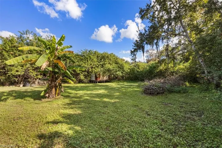 840  14th NE ST, Naples, FL 34120