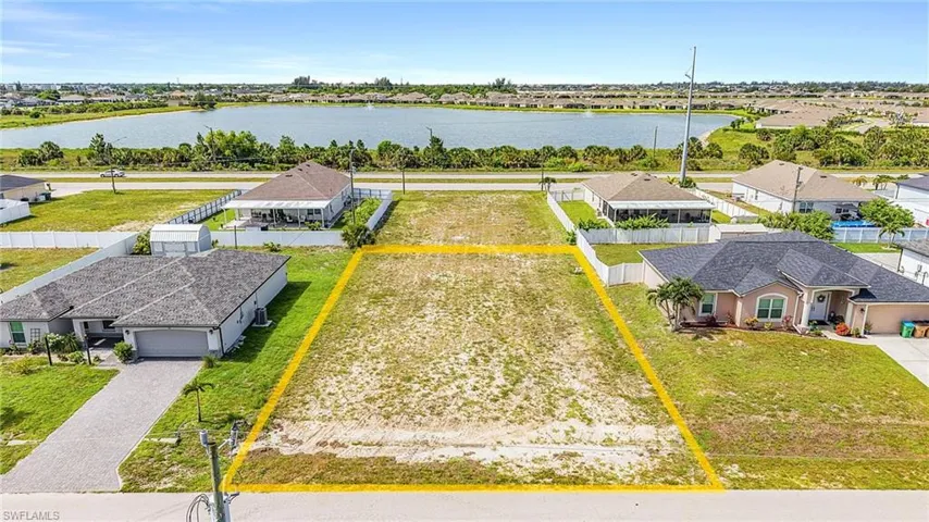 914 Nw 8th Ter, Cape Coral, Florida 33993