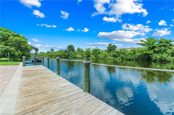 127  Schneider  DR, Fort Myers, FL 33905