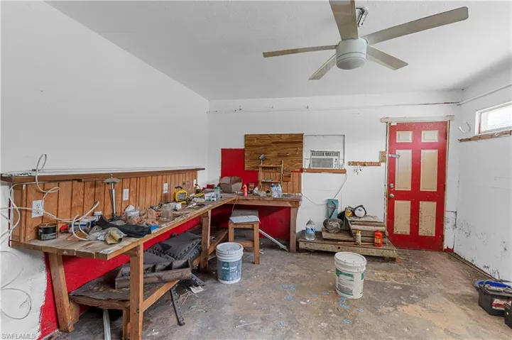 127  Schneider  DR, Fort Myers, FL 33905
