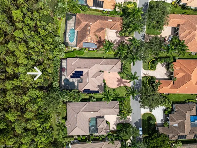 Bird's eye view of property
