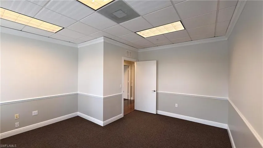3960 Radio Rd 101, Naples, Florida 34104