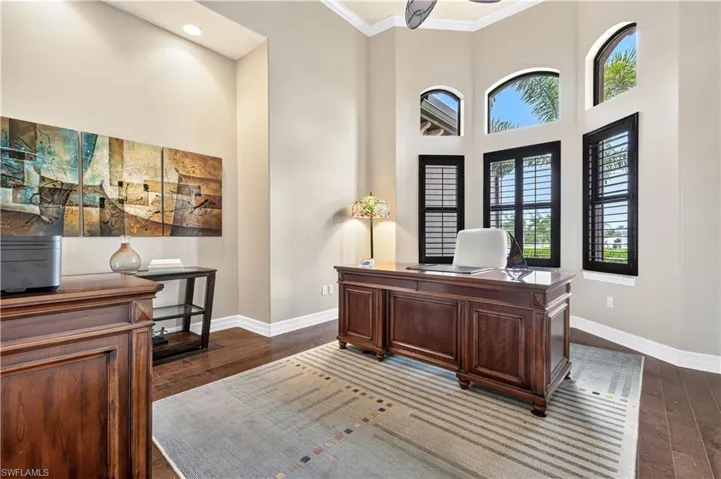 3703 Sw 2nd Ln, Cape Coral, Florida 33991