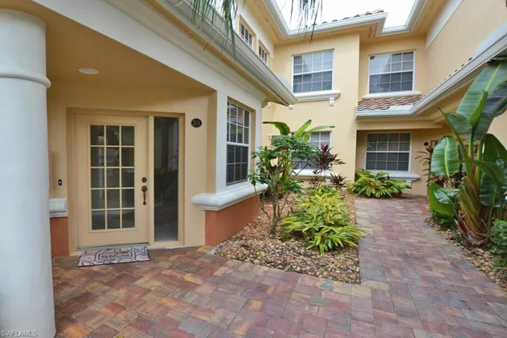 3985  Deer Crossing  CT, Naples, FL 34114