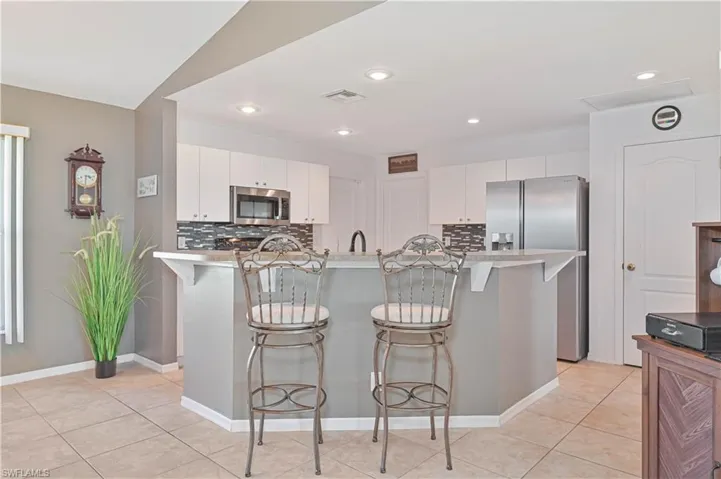 3230 Nw 3rd Pl, Cape Coral, Florida 33993