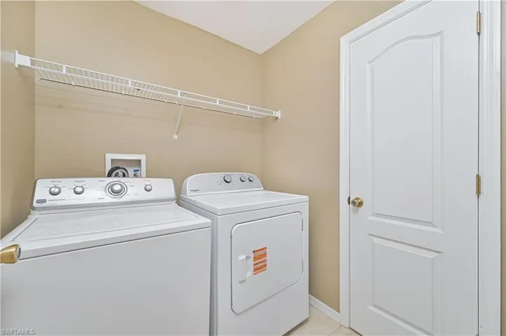 3230 Nw 3rd Pl, Cape Coral, Florida 33993