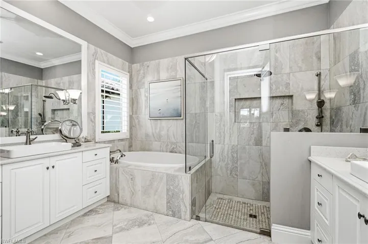 16791 Cabreo Dr, Naples, Florida 34110