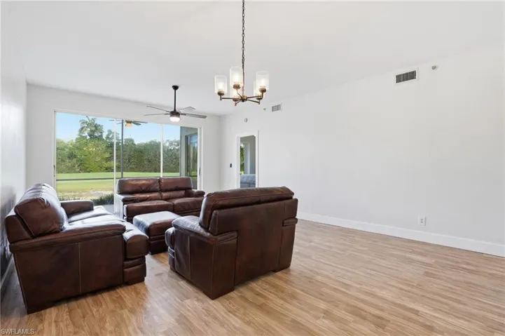3554 Haldeman Creek Dr 113, Naples, Florida 34112