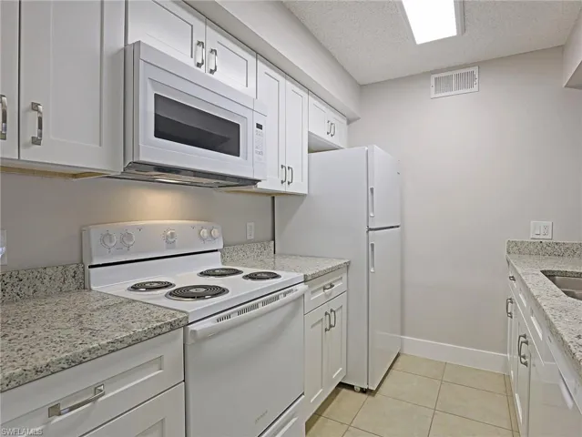 5307 Summerlin Rd 705, Fort Myers, Florida 33919