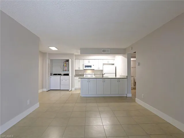 5307 Summerlin Rd 705, Fort Myers, Florida 33919