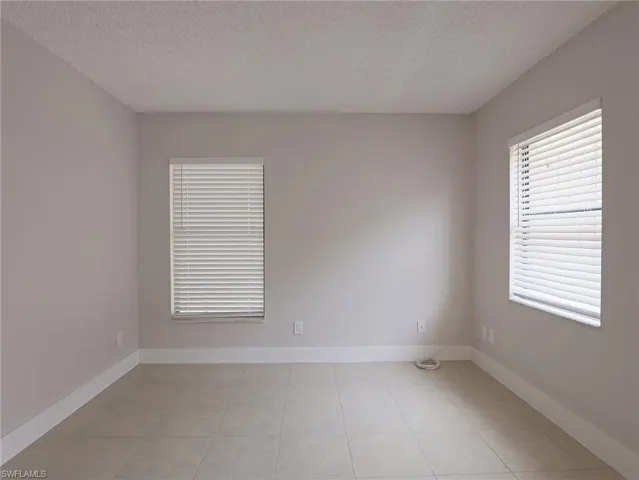5307 Summerlin Rd 705, Fort Myers, Florida 33919