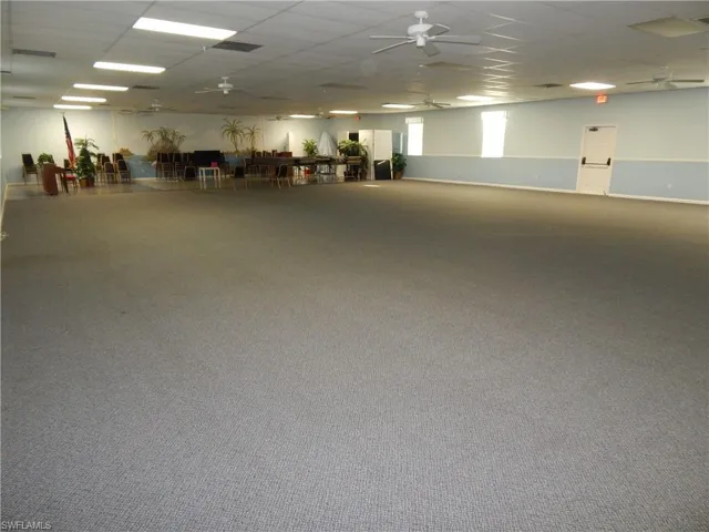 1318  Sandtrap  DR, Fort Myers, FL 33919