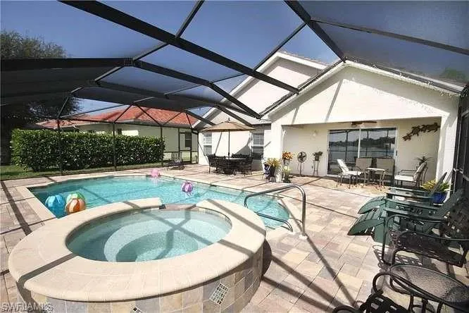 Previous pics of pool