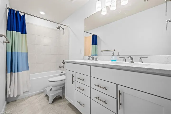 19608 Beechcrest Pl, Estero, Florida 33928